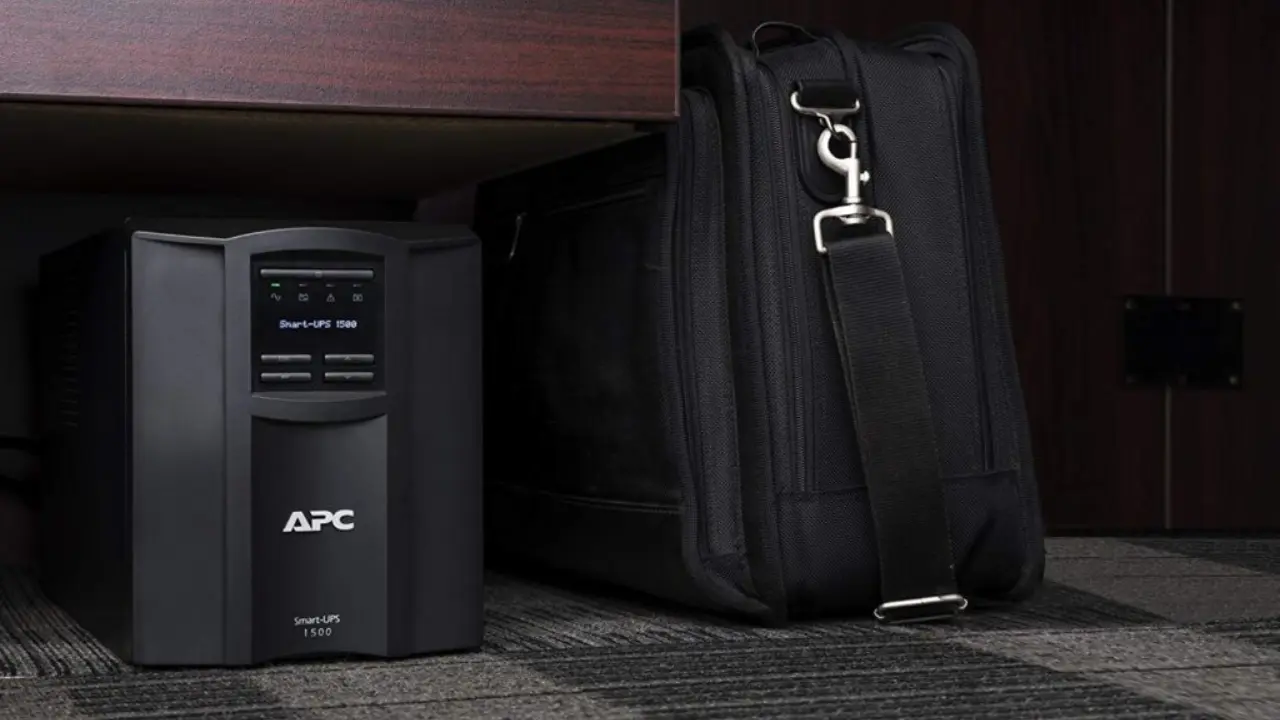 توسعه و آمادگی مدارس با استفاده از یو پی اس ها در 2025